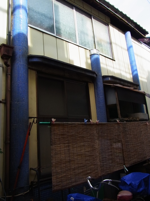 a0087341_0504648.jpg