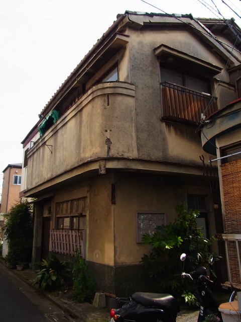 a0087341_0522456.jpg