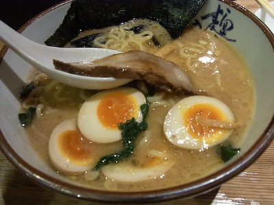 味玉ラーメン2