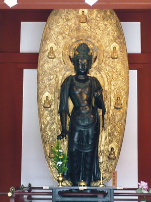 e0022839_035985.jpg