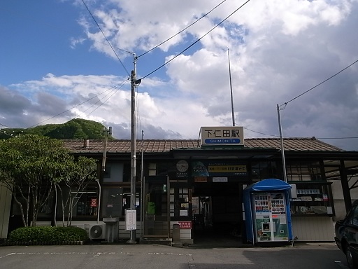 e0043700_2338221.jpg