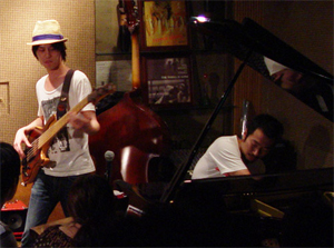 f0239013_16441022.jpg