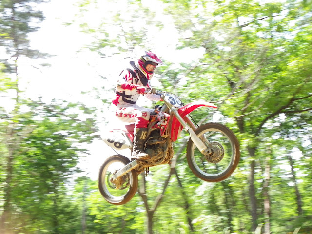 b0024266_18312615.jpg