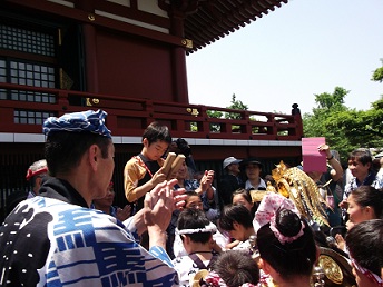 e0248844_2237546.jpg