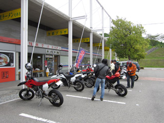 a0052952_22404875.jpg