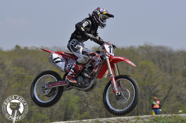 f0210380_20102113.jpg