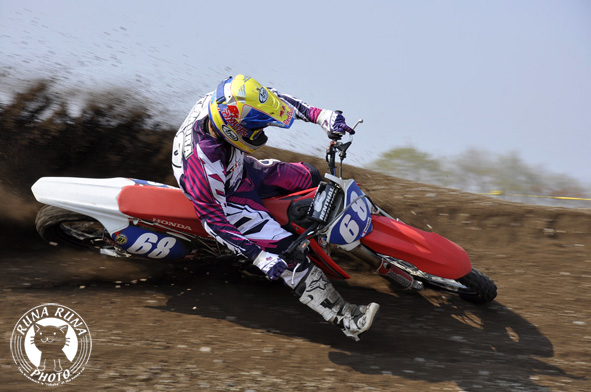 f0210380_2032214.jpg