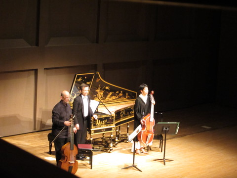 d0070113_0144823.jpg