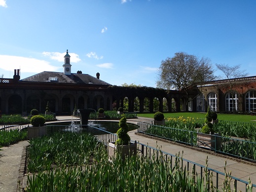 e0238838_2501434.jpg