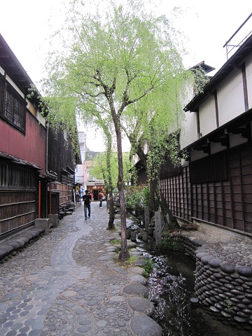 d0078286_1292060.jpg