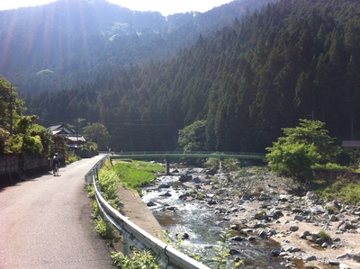 e0247789_2284168.jpg