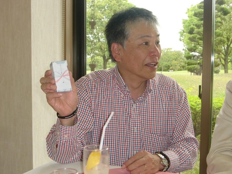 f0238779_8375082.jpg