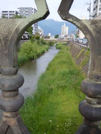 c0101913_05498.jpg