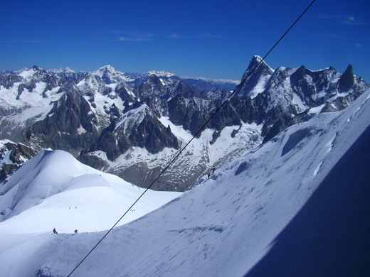 d0258462_39537.jpg