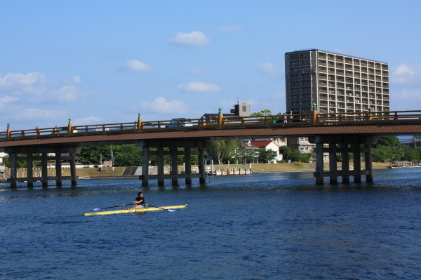 b0055171_1665150.jpg