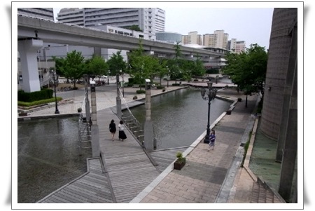 d0017632_1141610.jpg