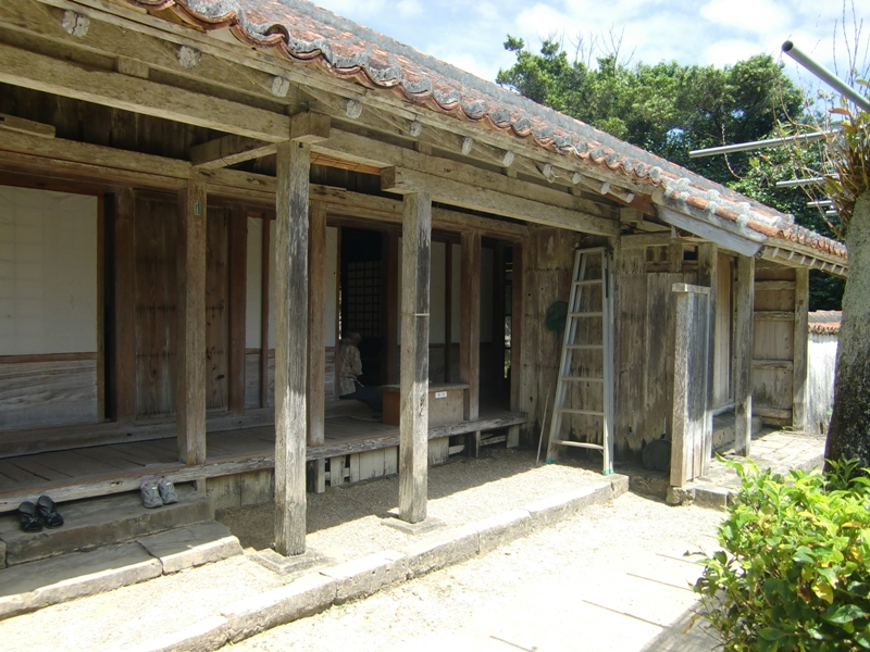 f0238779_133912100.jpg