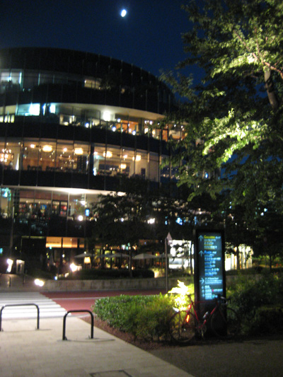 b0097200_233101.jpg