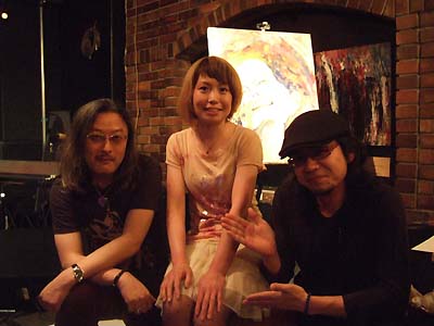 f0036678_2048423.jpg