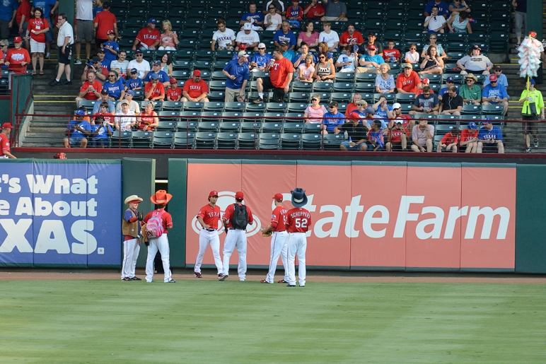 f0232083_1241170.jpg