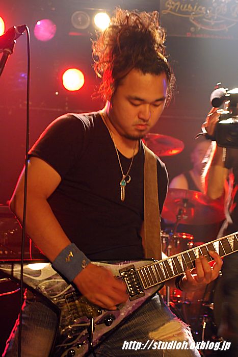 f0008102_23292989.jpg