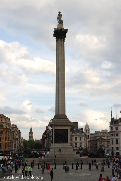 e0231876_2362468.jpg