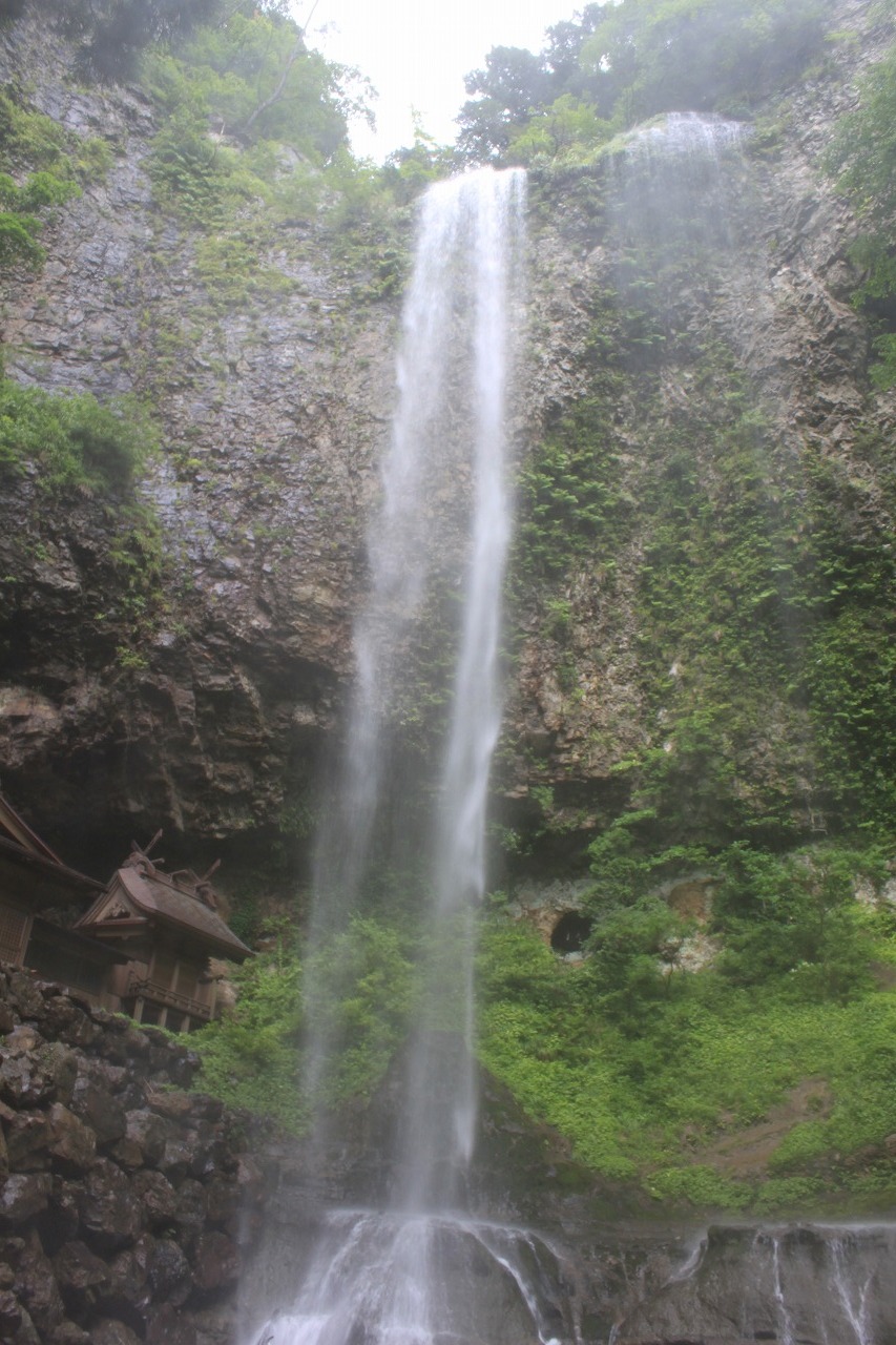e0205502_2250120.jpg