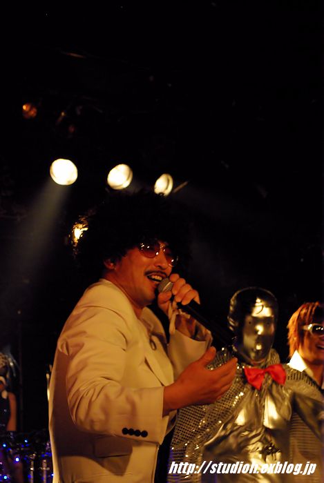 f0008102_16575123.jpg
