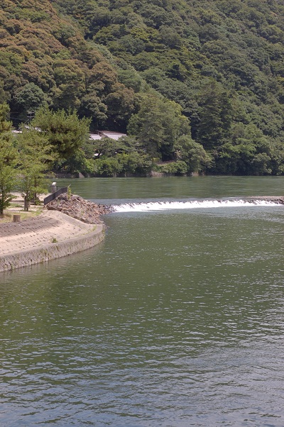 e0252879_1320921.jpg
