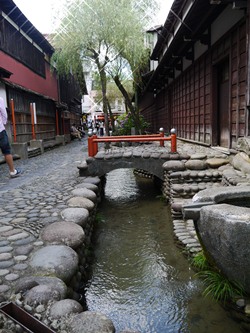 f0186330_1394264.jpg