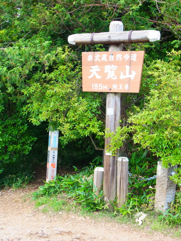 b0190242_1212159.jpg