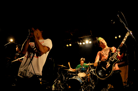 a0125567_16018.jpg