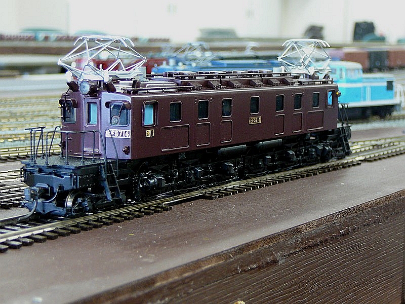 f0203926_22392910.jpg