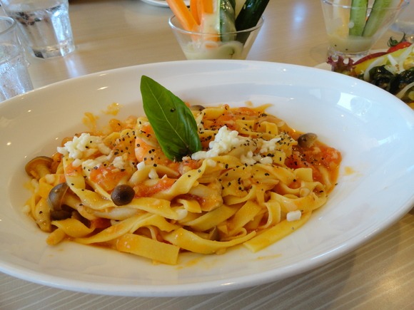 f0238932_051372.jpg