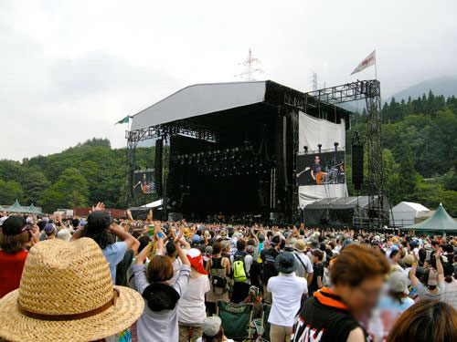 e0247832_11827.jpg