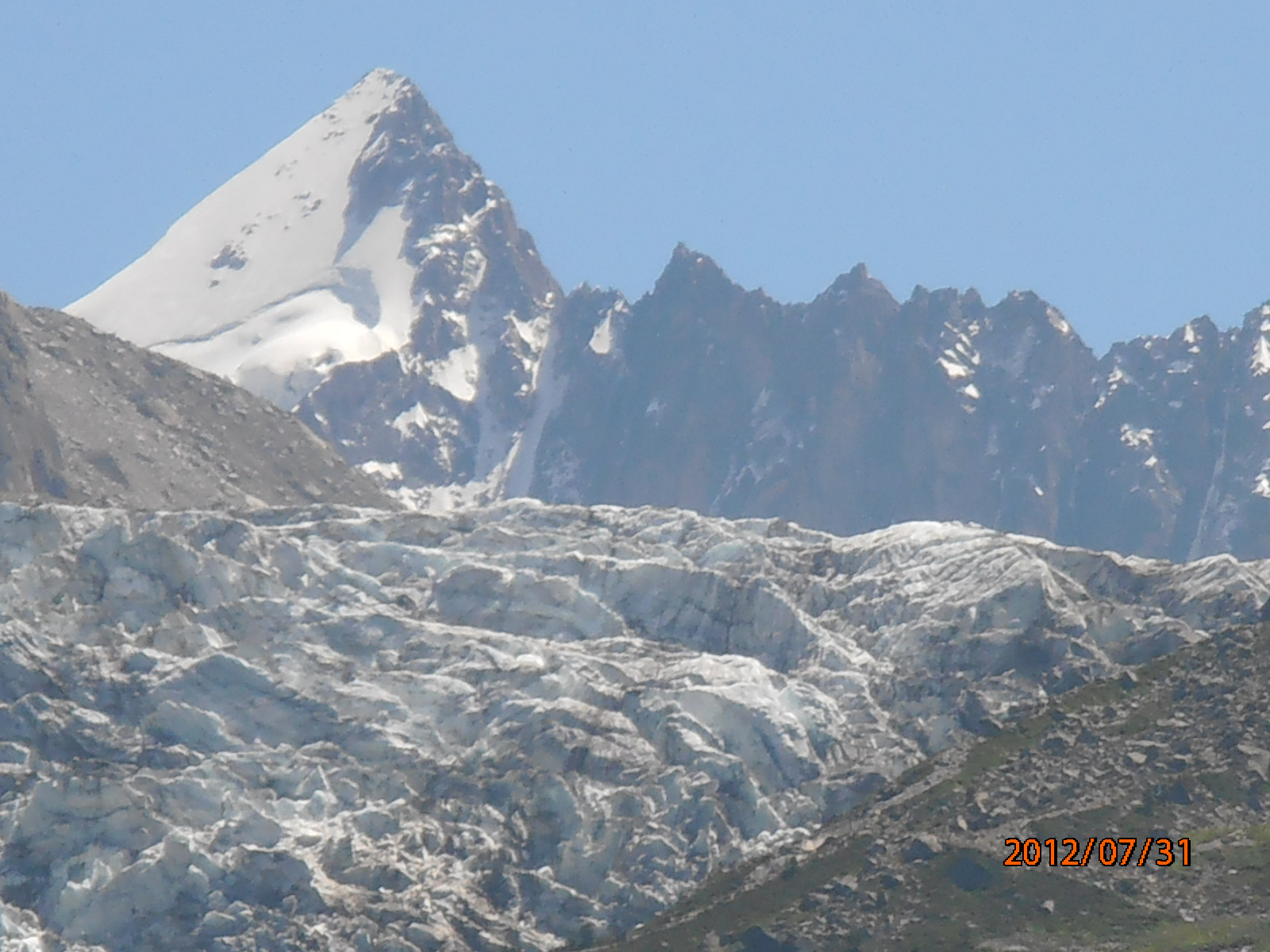 d0258462_1510218.jpg