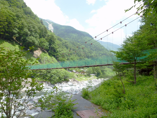 d0170615_7563365.jpg