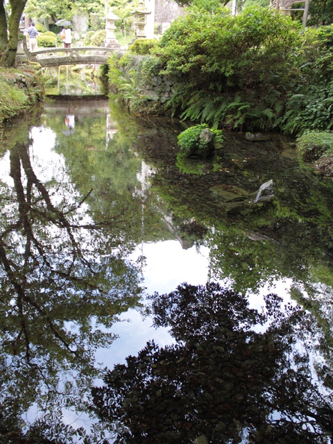 e0017051_2313077.jpg