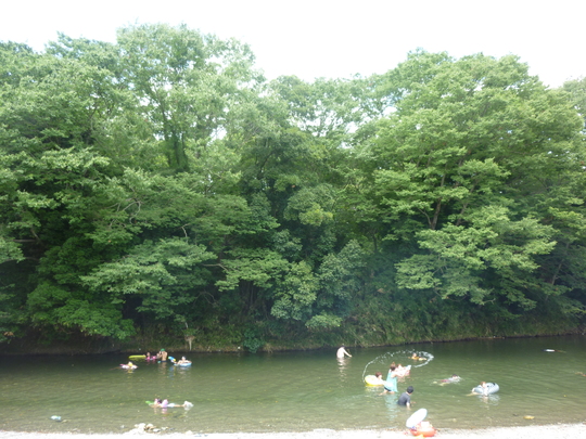 f0228886_1645133.jpg