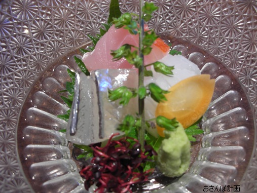a0183009_10443617.jpg