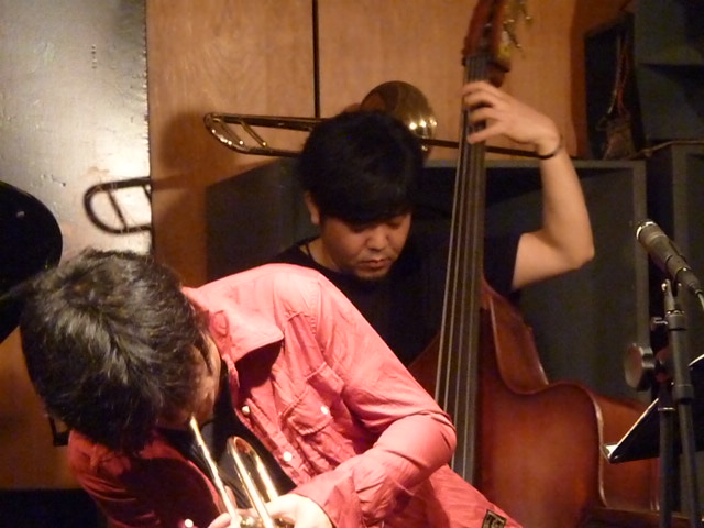 a0160571_0435147.jpg