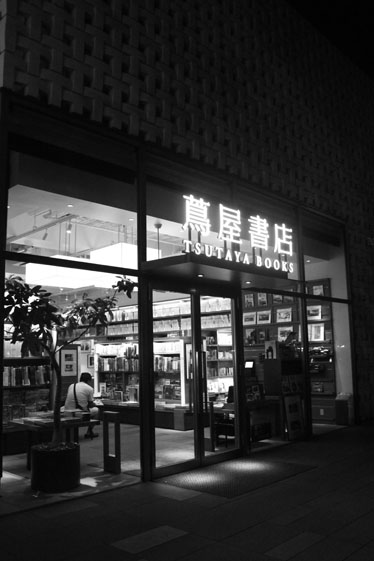 e0112077_1127595.jpg