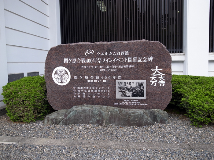 b0244280_2285345.jpg