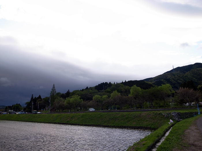 b0244280_2375956.jpg