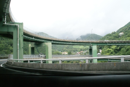 c0208200_232673.jpg