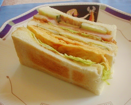 e0126576_1445968.jpg