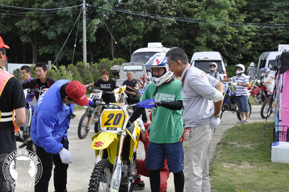 f0210380_20314737.jpg