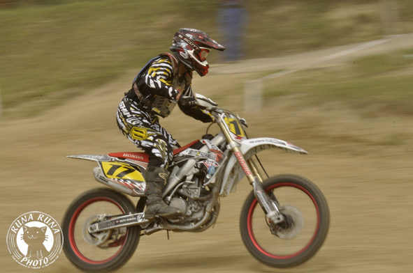 f0210380_20483826.jpg