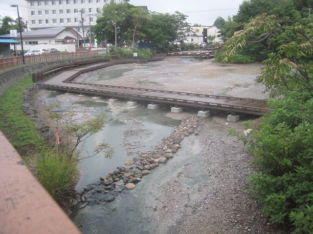 f0202703_11473816.jpg