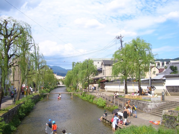 e0033713_8531410.jpg